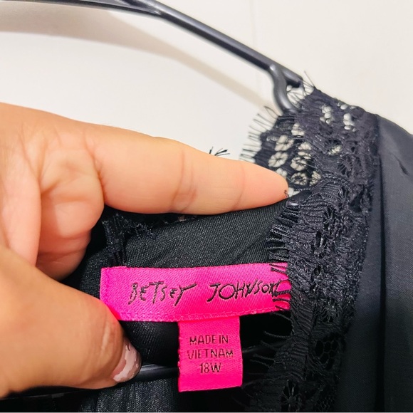 Betsey Johnson Floating Roses Faux Wrap Dress Plus Size 18W - Picture 6 of 13